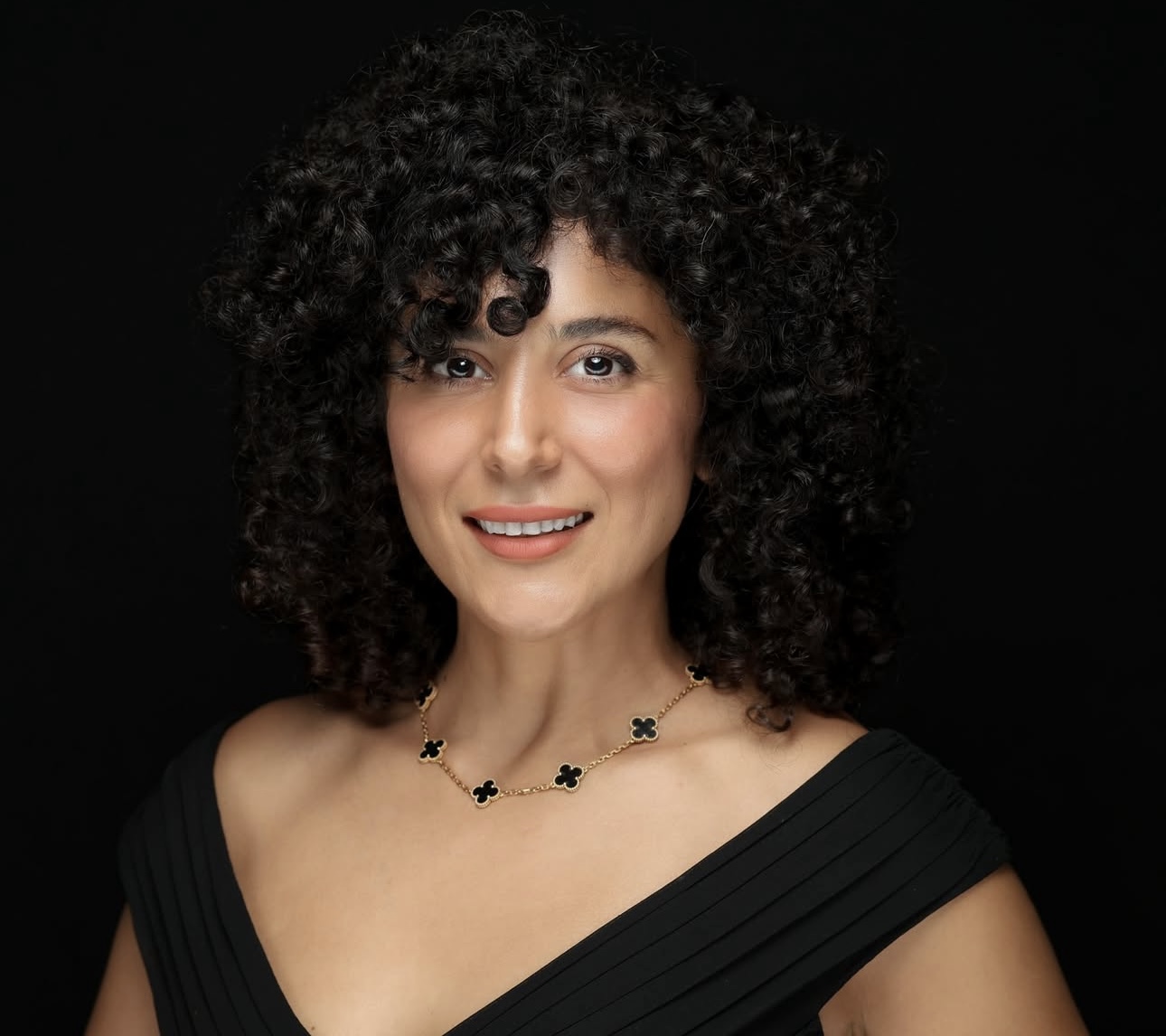 Kiani-Komeizi-Kiani-Realty